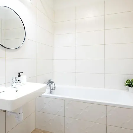 - Balcony - Modern - Brand New Apartman Budapest